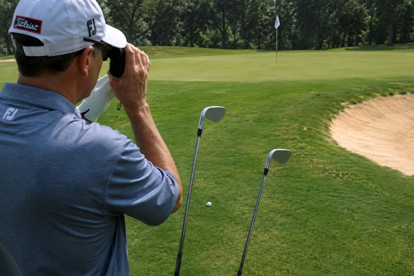 The Over-Lasering Loop—golf rangefinder